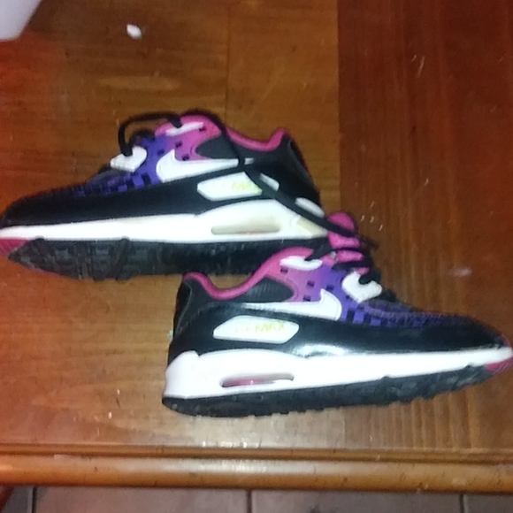 Kids Nike Airmax - Picture 2 of 8